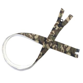 Cremallera estampado camuflaje con separador