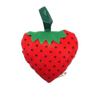 Alfiletero con forma de fresa. 10,5x10,5cm