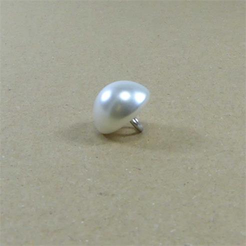 Botón de perla blanco. Varios tamaños