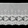 Bordado blanco ancho 17cm. Diseño floral
