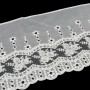 Bordado blanco ancho 17cm. Diseño floral
